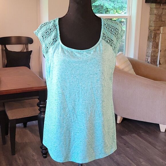 Sonoma Green Lace Sleeve Top - Picture 1 of 7